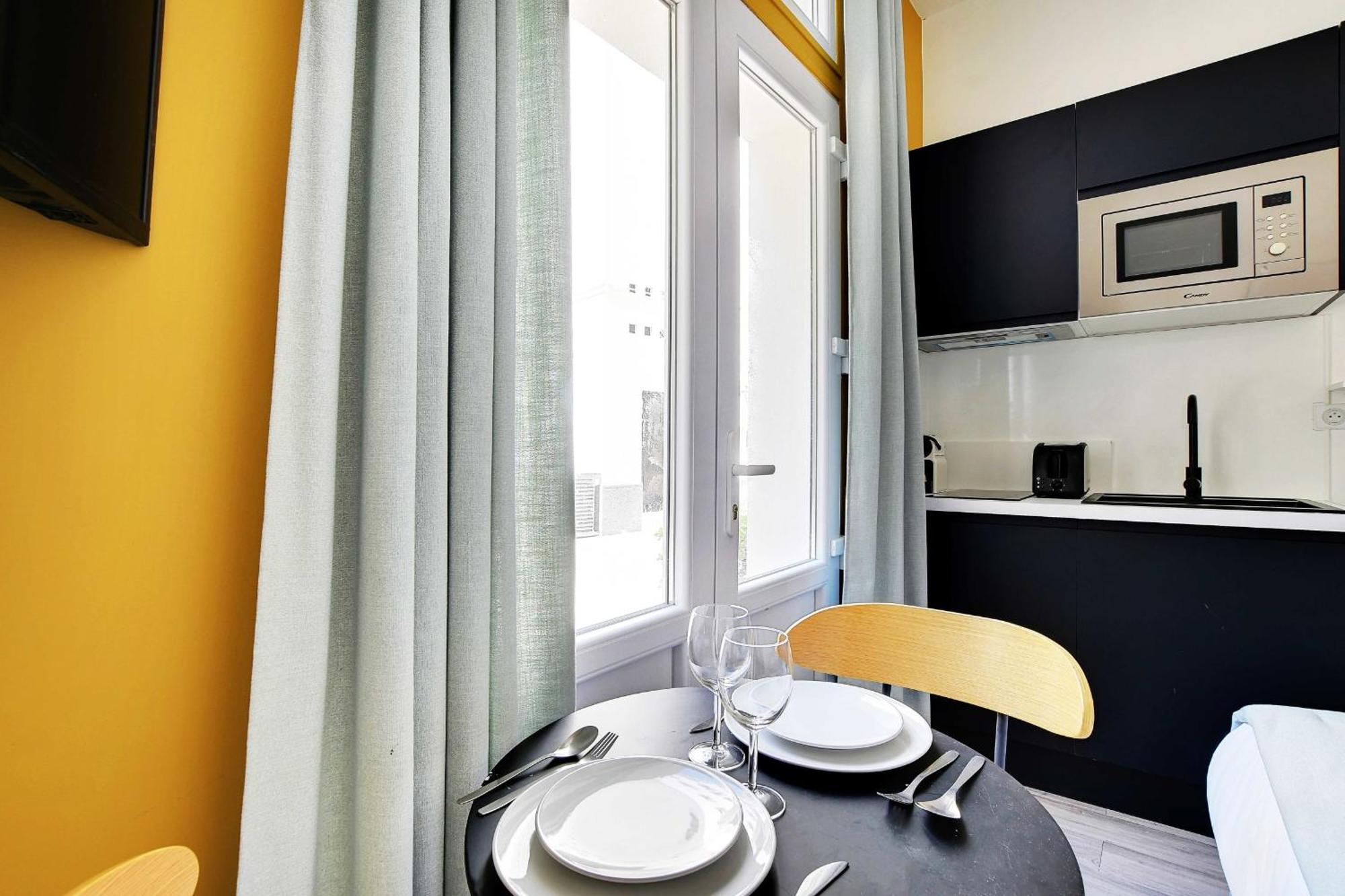 Residence Des Poissonniers Paris Bagian luar foto